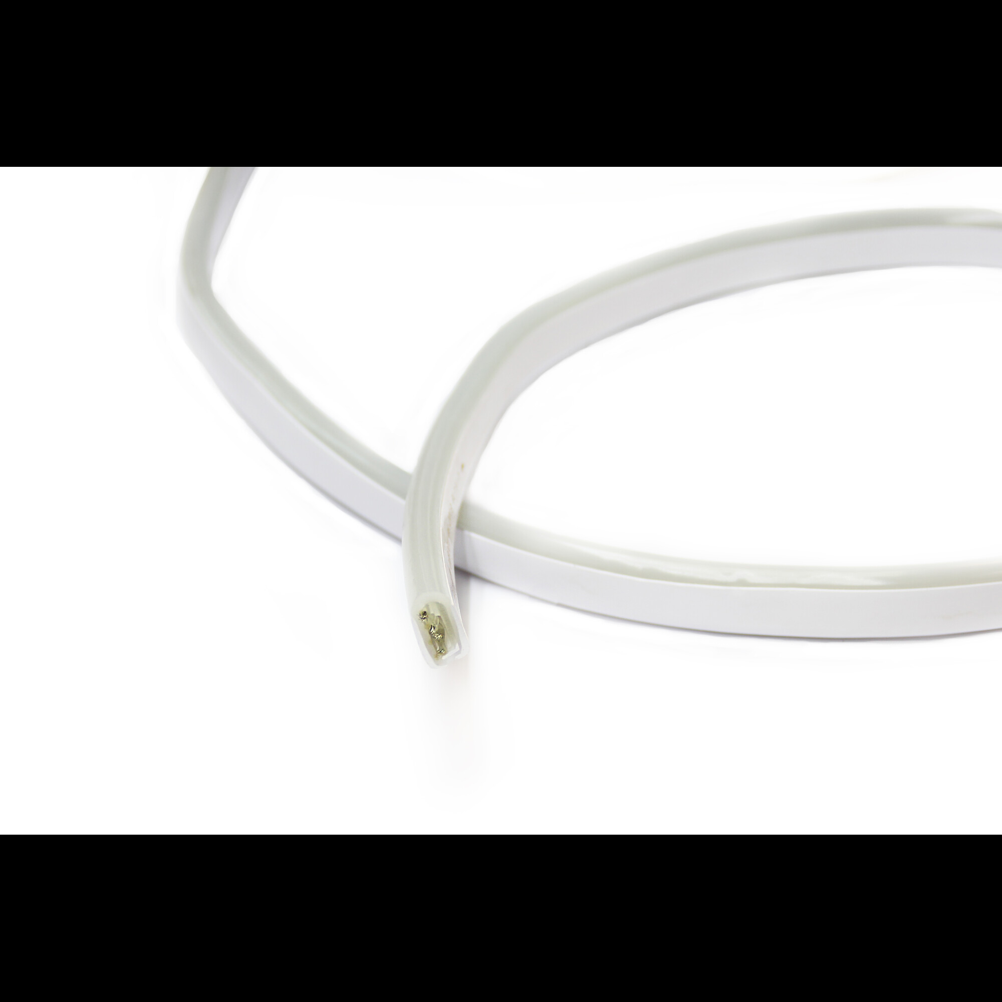 Неон гибкий LS001 220V 12W 80Led 5050 IP67 односторонний RGB (1метр) 50м Elektrostandard